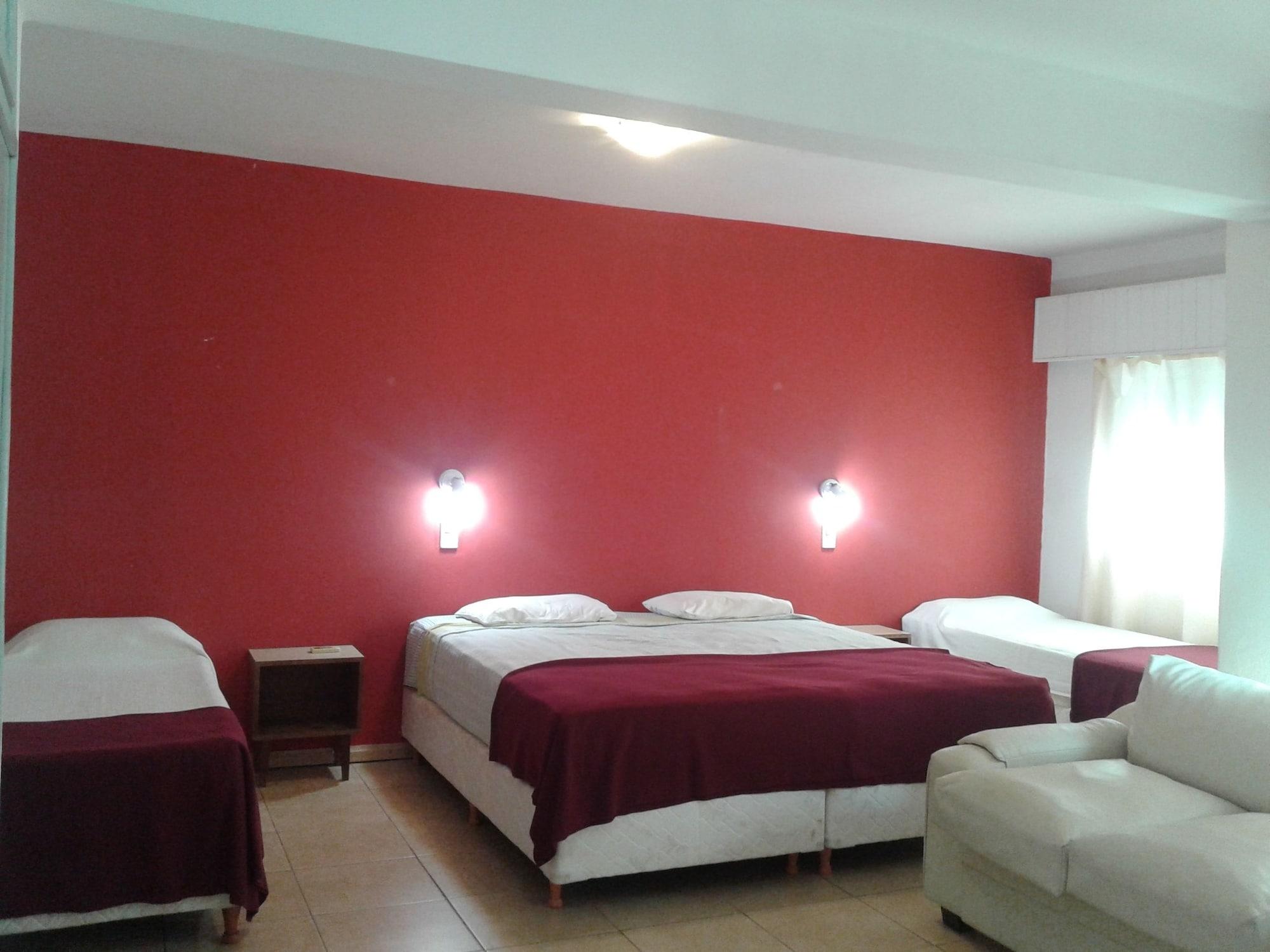 Nuevo Hotel Misiones Пуерто Игуасу Екстериор снимка