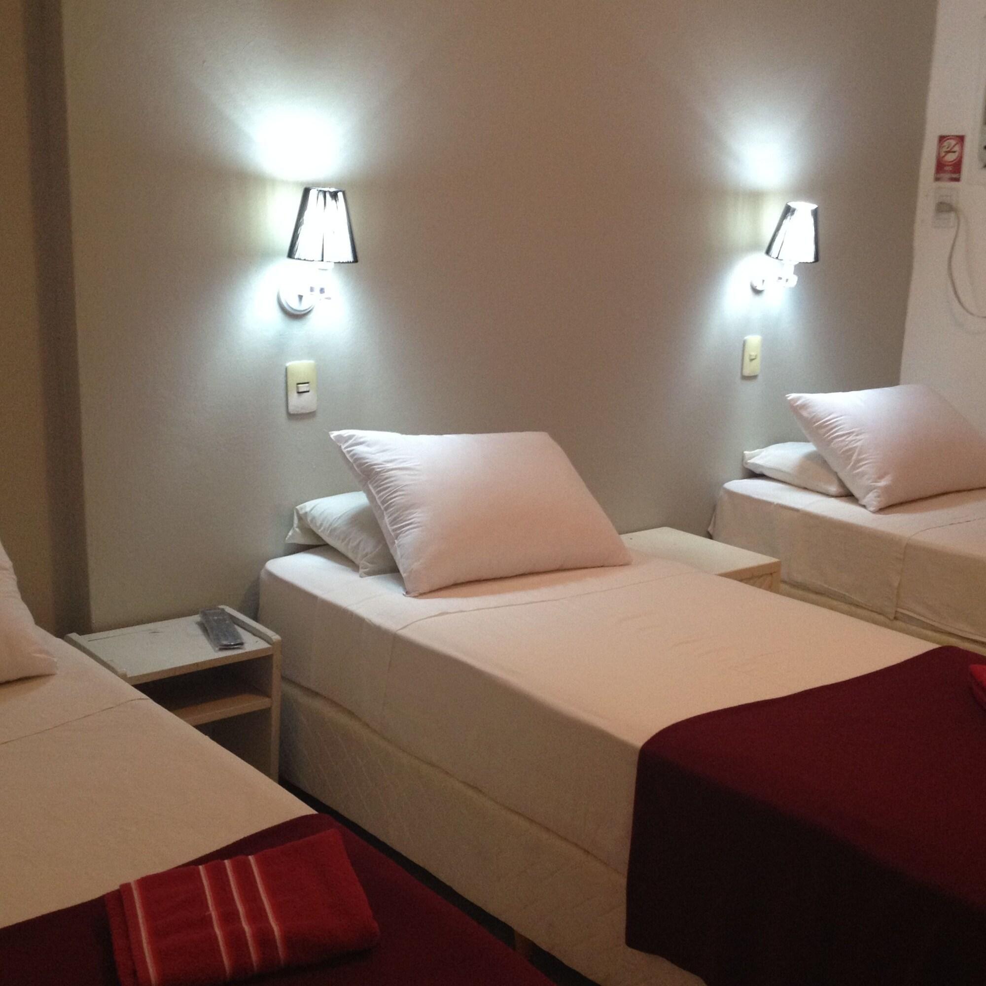 Nuevo Hotel Misiones Пуерто Игуасу Екстериор снимка